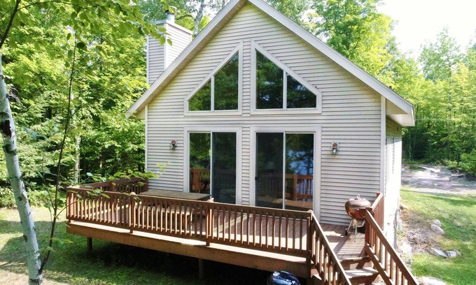Presque Isle House | Waterfront Private home, Pet-friendly, Canoe Included! Fall Dates Available!