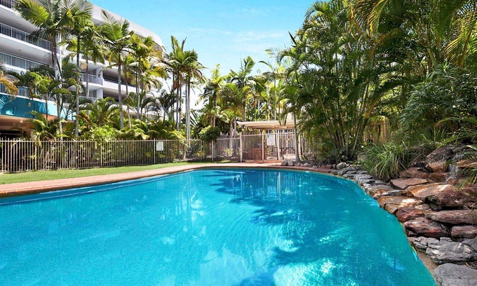 Torquay House | Watermelons At Riveria