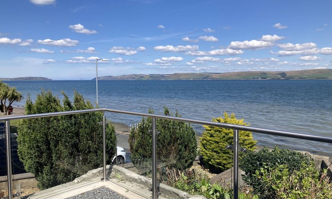 Stranraer Cottage | WATERS EDGE, pet friendly, character holiday cottage in Stranraer