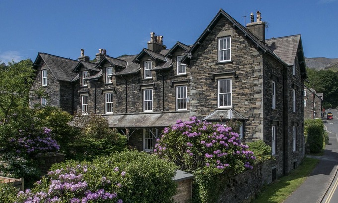 Coniston Cottage | WAVERLEY, pet friendly, with open fire in Coniston