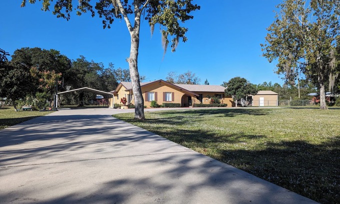 Cocoa House | We Need Space