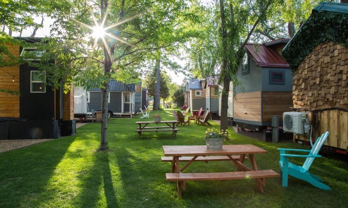 Lyons Resort | WeeCasa Tiny Home Resort