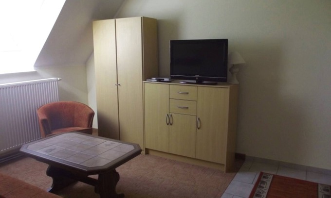 Kachlin Apartment | Weißstorch - Familiäre Pension & Ferienwohnungen Lindenhof