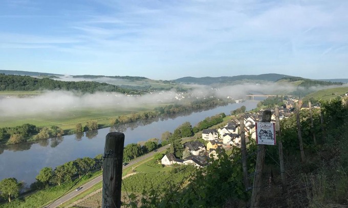 Lieser House | Wein- und Gästehaus Genetsch