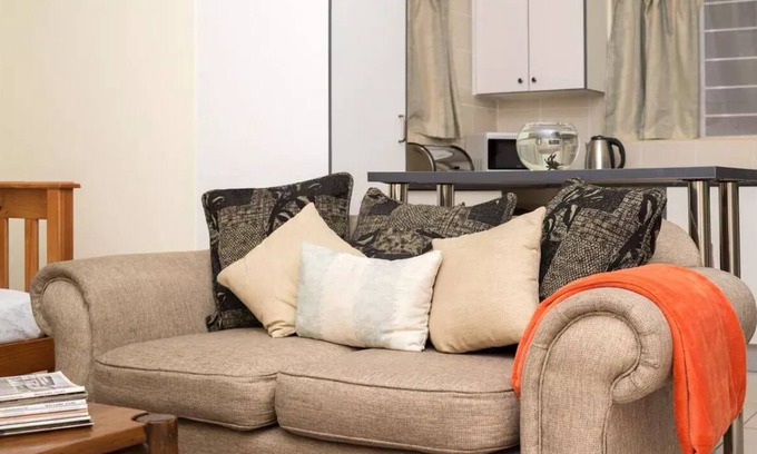 Greater Johannesburg Metropolitan Area Apartment | Welcome Home - A centrally located Guest Suite