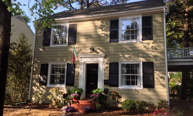 North Chesterfield Apartment | Welcome To A Westover Hills Gem! 1st Floor Apartment