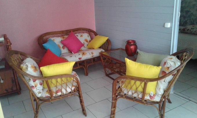 Grande-Terre House | WELCOME TO KA NICAISE