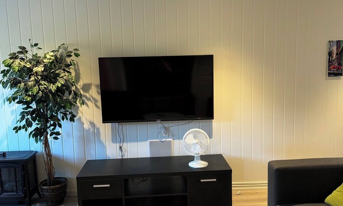 Lyngdal Apartment | Welcome to Paradise.