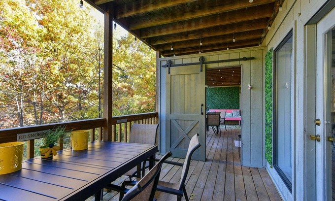 Notch Estates Condo | Welcome to the Honeybee Condo