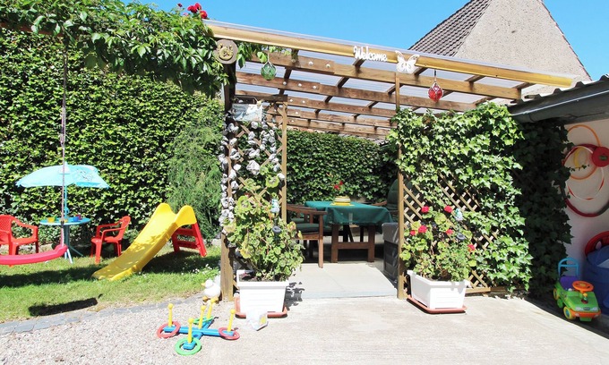 Kroepelin Apartment | Welcome to the Hühnergott vacation apartment in Kröpelin