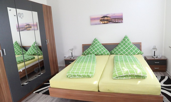 Stickenbuttel Apartment | Welcome to the North Sea!