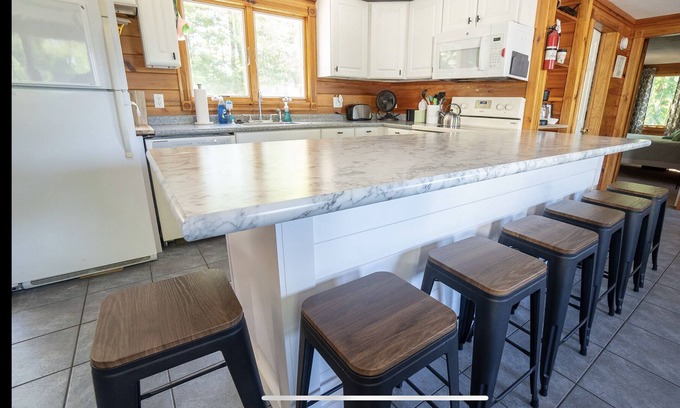 Wells House | Welcome to the Sand Bar! Friday-Friday Weekly Rental