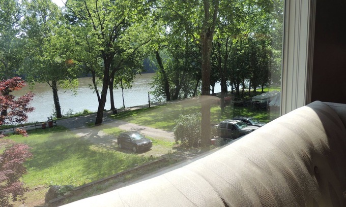 Bakerton House | Welcome to this patch of serenity on the river's edge, to this hideaway.