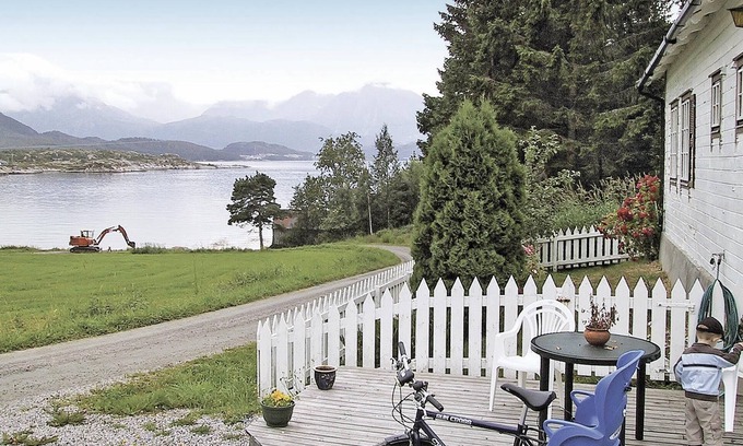 Aure House | Welcome to this simple but functional small cottage situated in very beautiful nature.