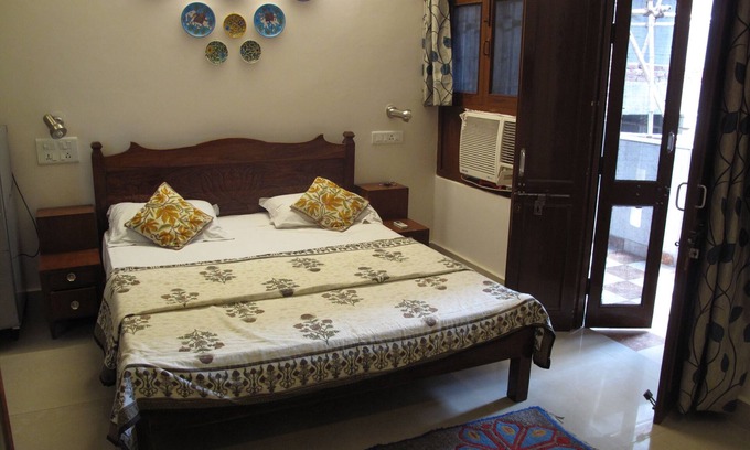 Gopalbari House | Well Appointed Room near Hathroi Fort