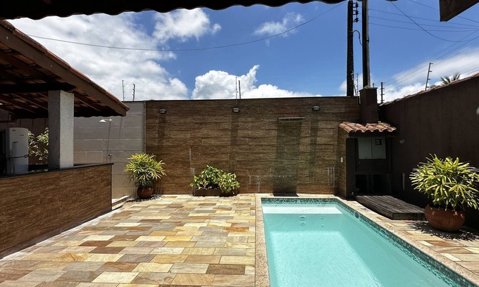 Estufa I House | Well located house with swimming pool, 7 minutes drive from Praia Grande in Ubatuba