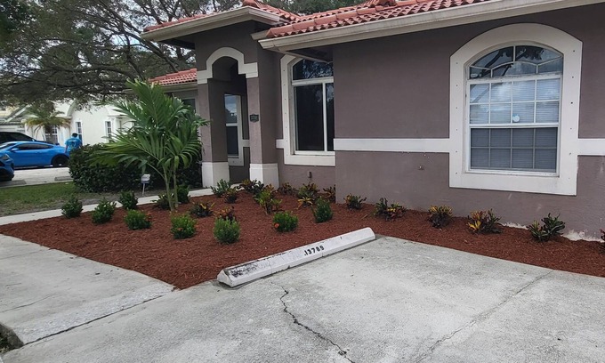 Greenview Shores House | Wellington, here they are!