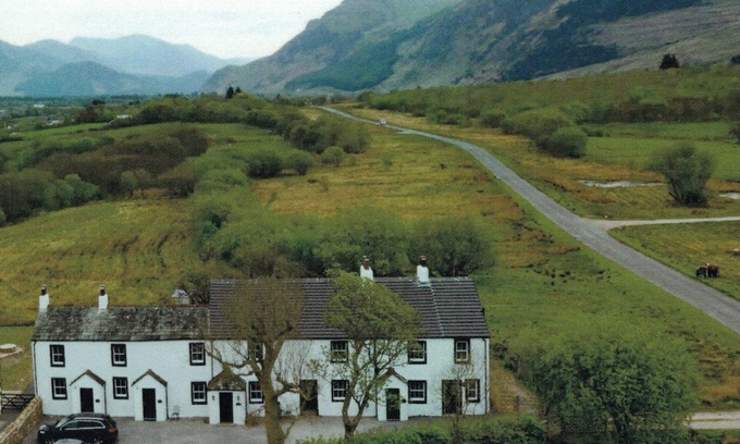 Cleator Cottage | Western Lake District, close to Wainwright’s coast to coast & C2C cycle routes.