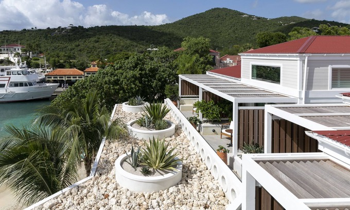 Estate Enighed Hotel | Wharfside Village Hotel