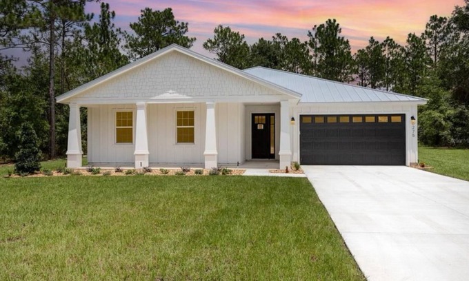 Ocala House | Whispering Hooves; pet-friendly; near HITS, Live Oak, Ocala Breeders and WEC