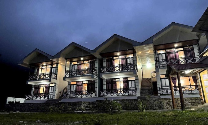 Mangan Hotel | Whispering Pines Lachung