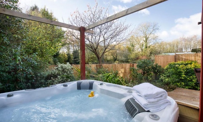 Woodbury House | White Cross Cottage