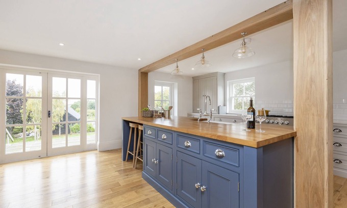 Preston House | White Hill House - peaceful rural retreat