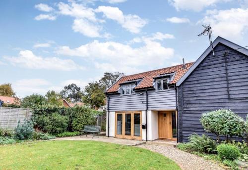 Snape House | Whitewalls