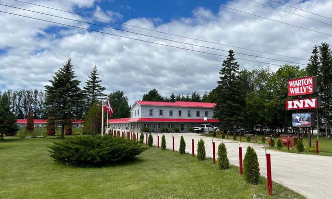 Wiarton Hotel | Wiarton Willys Inn