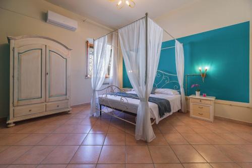 Sant'Ermo Apartment | Windrose Blue Home
