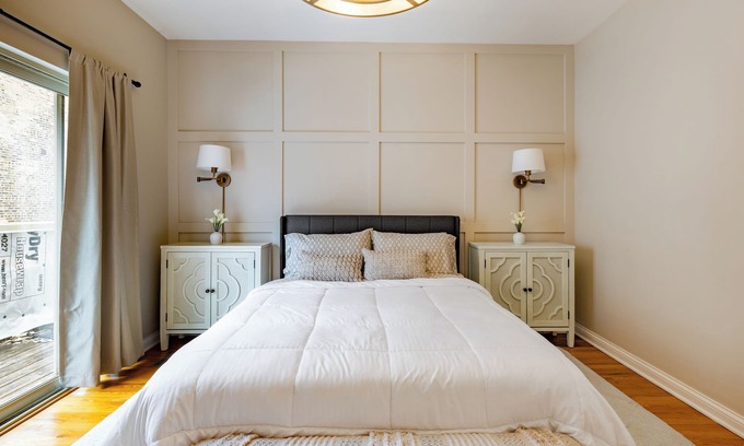 Irving Park House | Windy City Getaway : 3BR 2BA Chicago Townhouse