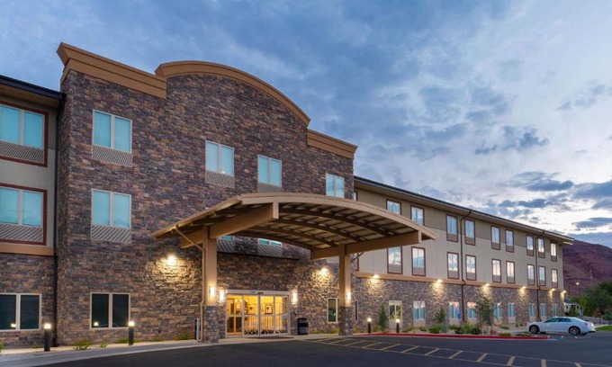 Moab Hotel | Wingate by Wyndham Moab