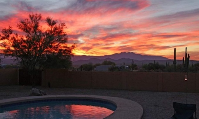 Fountain Hills House | Winter getaway, come escape with a pool!
