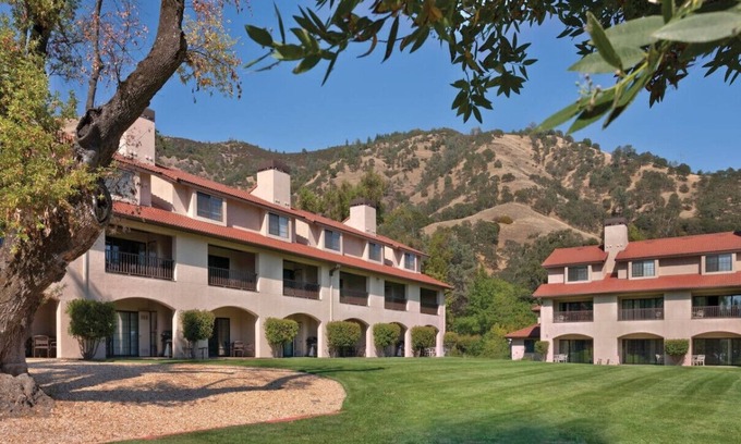 Nice Apartment | WMark Clear Lake 2BD