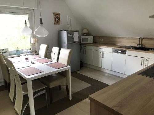 Paderborn Apartment | Wohnung Monteurwohnung Netflix Stellplatz