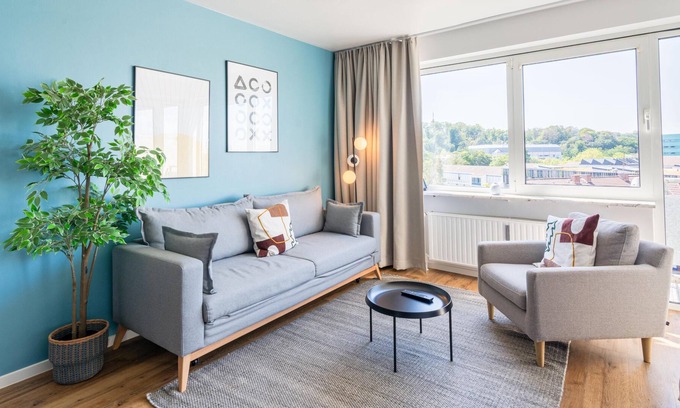 Wolfsburg Apartment | Wolfsburg Porschestr | One-Bedroom Suite L