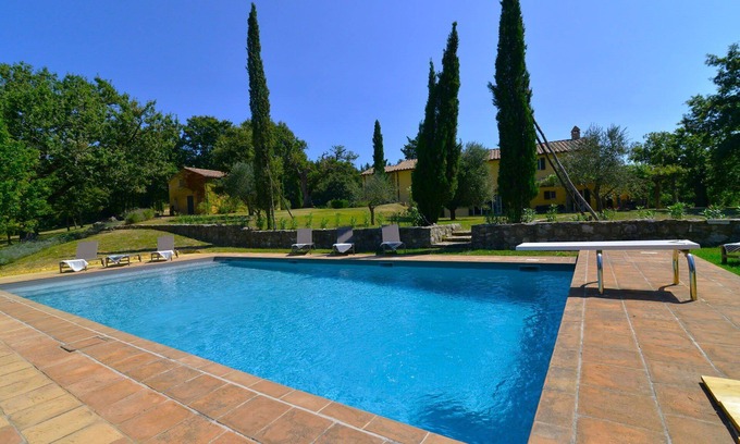 San Casciano dei Bagni Villa | Wonderful private villa for 10 guests with private pool, WIFI, TV, patio and panoramic view