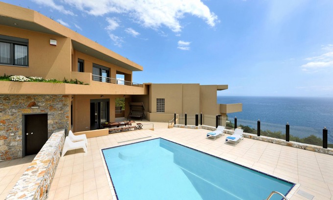 Marathon Villa | WONDERFUL ECO FRIENDLY VILLA AUGUSTINE