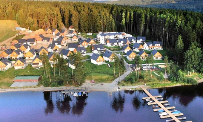 Frymburk House | Wonderful private villa for 8 guests with WIFI, TV, terrace, pets allowed and parking