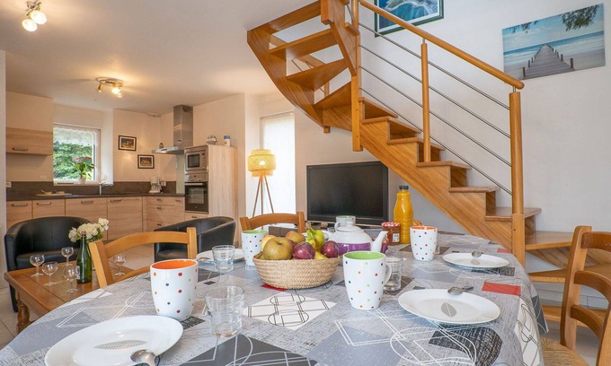 Plouzelambre Villa | Wonderful private villa for 6 guests with WIFI, TV, terrace and pets allowed