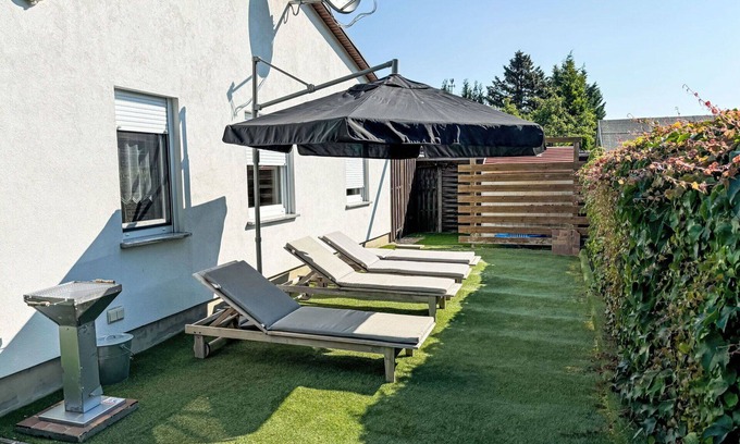 Loissin House | Wonderful private villa for 4 guests with A/C, WIFI, TV, terrace and pets allowed