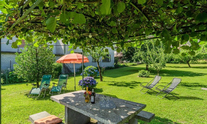 Piantedo House | Wonderful private villa for 5 people with WIFI, TV, patio and pets allowed