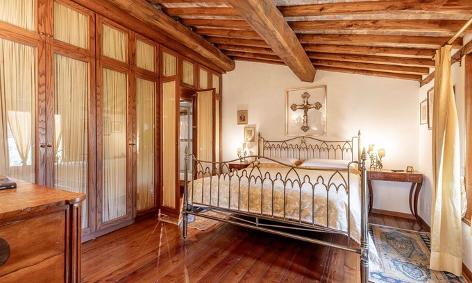 Massa e Cozzile Villa | Wonderful villa with private pool, A/C, WIFI, TV, patio, pets allowed, panoramic view and parking