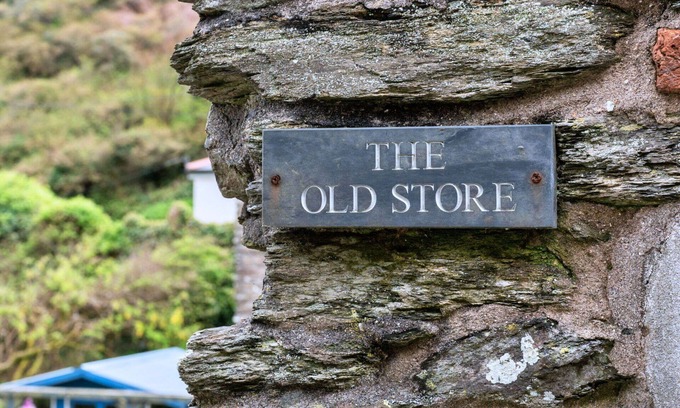 Portloe House | Wonderful villa for 6 people with WIFI, terrace, pets allowed and parking