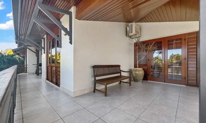 Wongaling Beach Apartment | Wongalinga Beachfront Apt 5