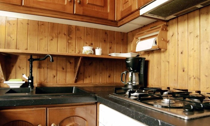 Puebla del Caraminal Cottage | Wooden House in Remanso do Manantial