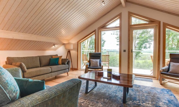 Penally Ski Chalet | Woodland View in the beautiful Penally