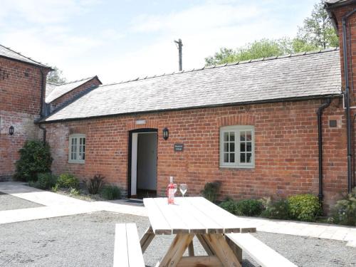 Newtown House | Woodside Cottage