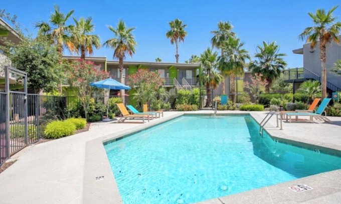 Greenfield Acres Apartment | ★workspace★Walk->Hospitals★Free Wifi★Cozy Studio