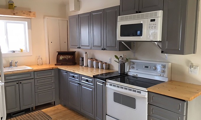 Manitoba Cottage | World class walleye fishing in Matlock on Lake Winnipeg.